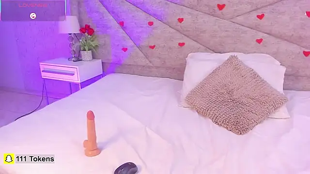 Snapshot of Sara_Rossi__ chatting on February 2026 12:45:02 PM Sara Rossi online show from February 2026 12:45:02 PM