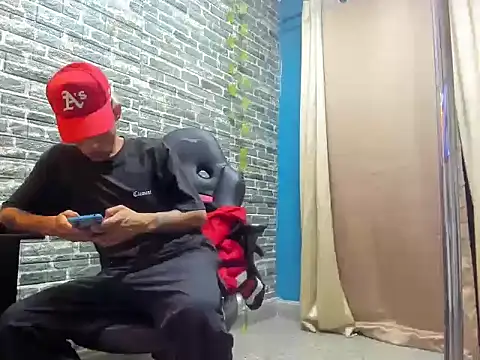 Piter Strauss online show from February 2026 01:43:02 AM