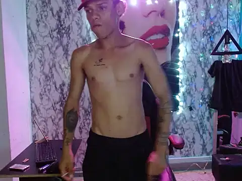 Piter Strauss online show from February 2026 01:32:01 AM