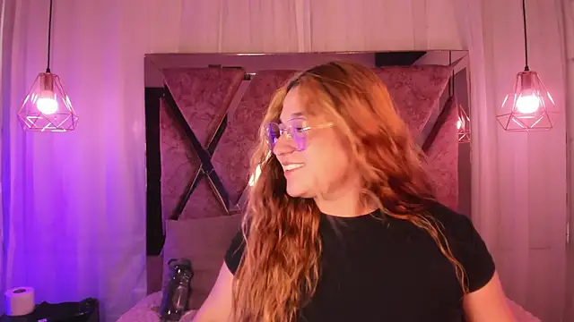 shantal cooper  online show from February 2026 07:18:01 PM