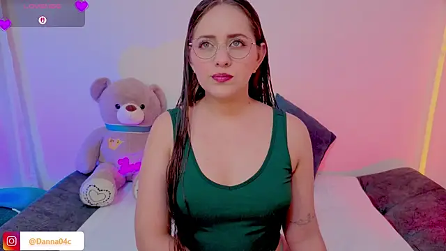 DannaCouper  online show from May 2026 11:15:01 AM