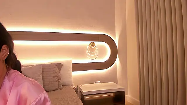 Snapshot of Violeta_sum chatting on March 2026 12:19:02 PM Violeta sum online show from March 2026 12:19:02 PM