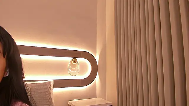 Snapshot of Violeta_sum chatting on March 2026 12:10:02 PM Violeta sum online show from March 2026 12:10:02 PM