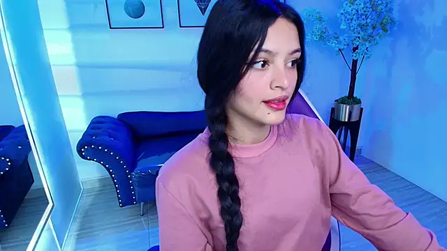 Maddie T18 online show from May 2026 11:26:02 AM