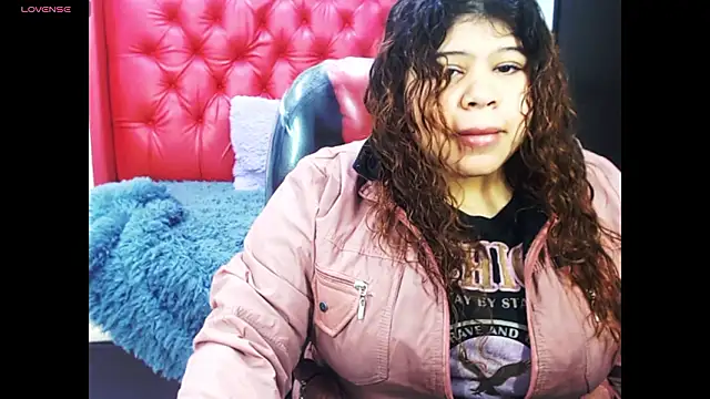 Cloe r online show from February 2026 08:40:02 PM