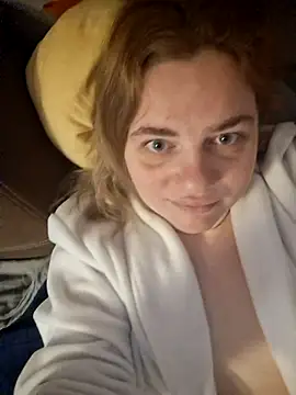 VitniKis online show from February 2026 06:52:01 AM