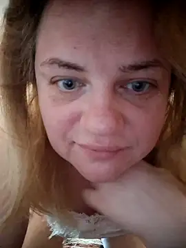 VitniKis online show from March 2026 08:18:01 AM