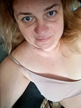 VitniKis online show from March 2026 12:34:02 PM