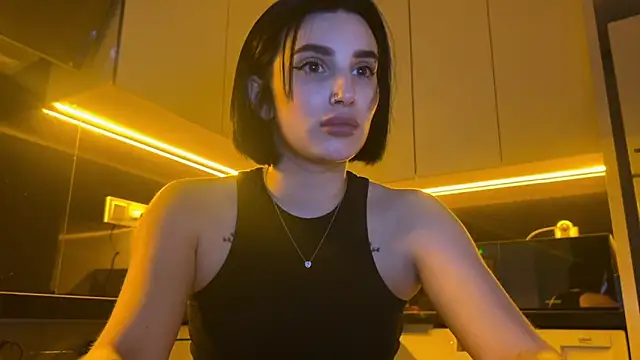 BlackFox V online show from March 2026 08:12:02 PM