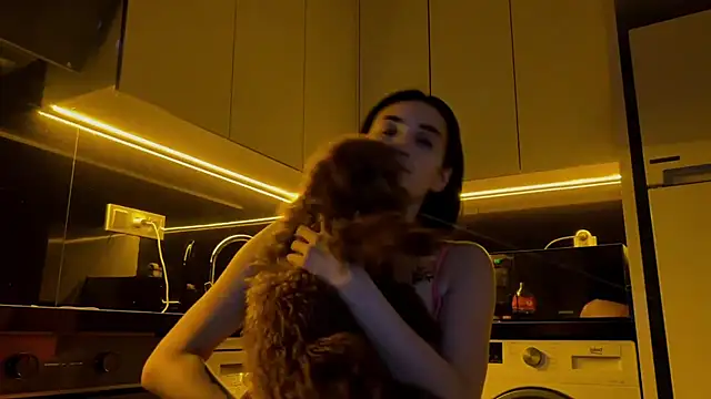 BlackFox V online show from March 2026 09:21:01 PM