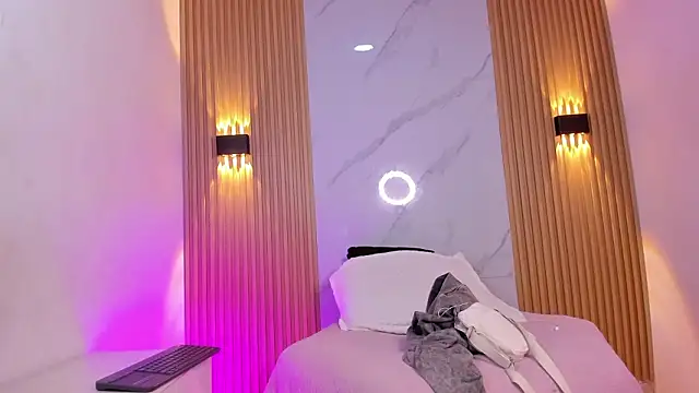 Snapshot of Christopher_Hunter chatting on March 2026 03:51:02 AM Christopher Hunter online show from March 2026 03:51:02 AM