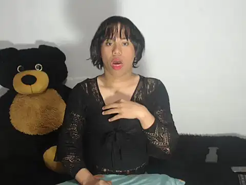 SpicyMusee online show from February 2026 12:04:02 AM