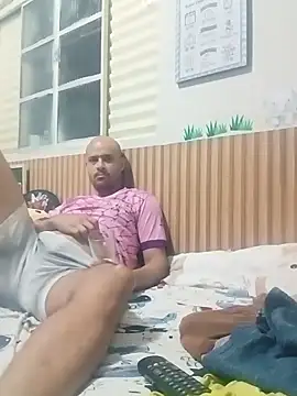 Snapshot of MarkzHam chatting on February 2026 02:54:01 AM MarkzHam online show from February 2026 02:54:01 AM