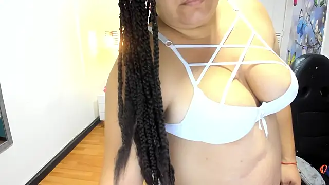 Daniela skay online show from February 2026 03:05:02 AM