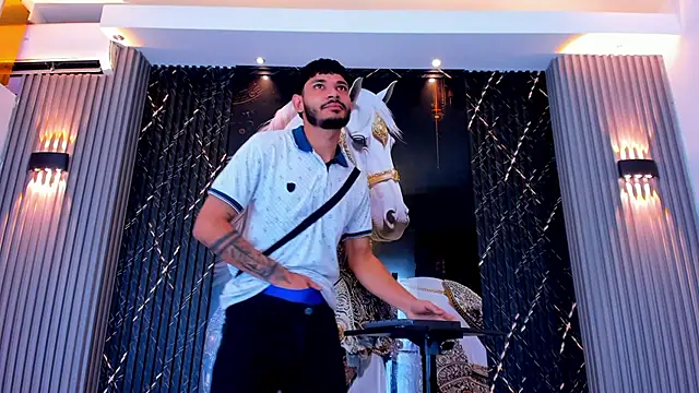 the knights of the night online show from February 2026 07:54:01 PM