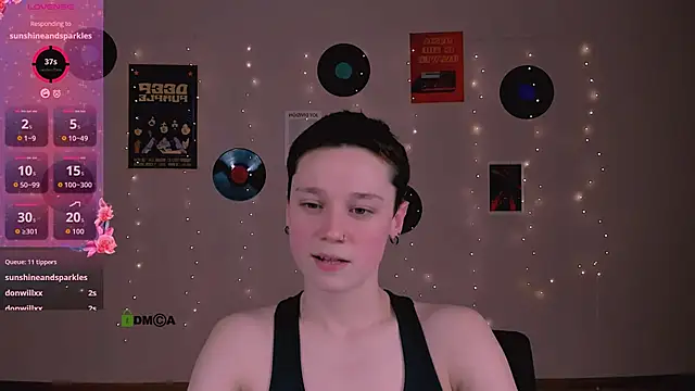 Snapshot of emi_fade chatting on February 2026 10:05:01 AM emi fade online show from February 2026 10:05:01 AM