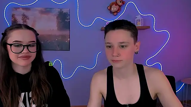 Snapshot of emi_fade chatting on March 2026 09:57:01 AM emi fade online show from March 2026 09:57:01 AM