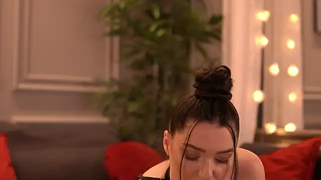 CindyCruse online show from March 2026 06:41:02 AM