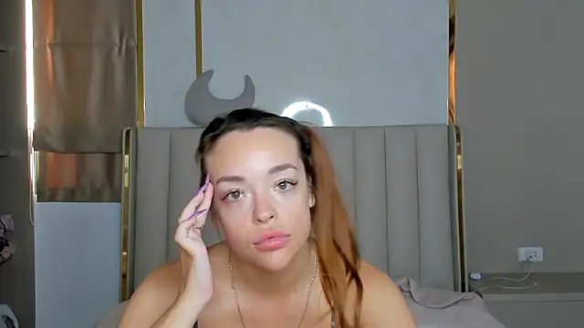 stellaa quenn online show from February 2026 01:10:02 AM