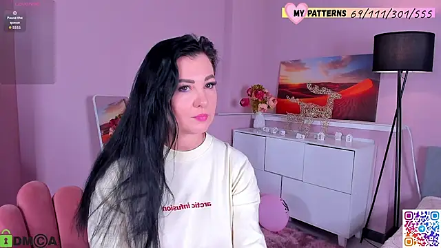 Monika Martinezz online show from June 2026 04:09:01 AM