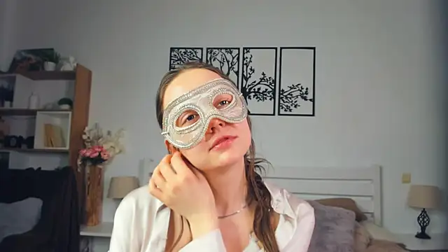 MalvinaTrafford online show from May 2026 08:25:01 PM