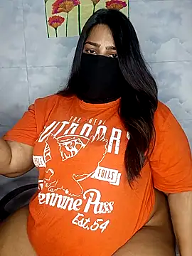 Cute G online show from April 2026 07:42:01 PM