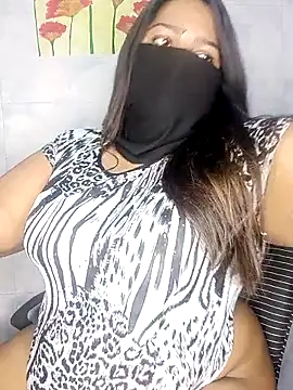 Cute G online show from April 2026 06:58:01 PM