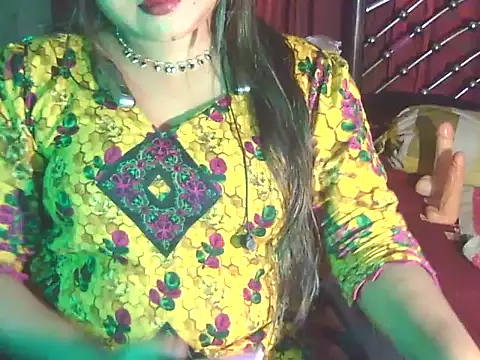 Nusrat Faria online show from May 2026 09:31:02 PM