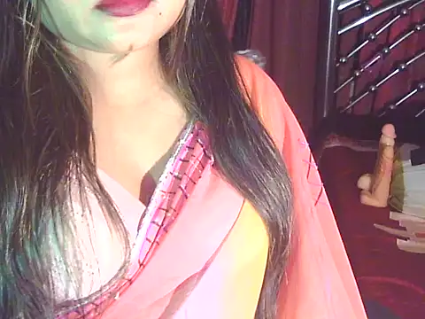 Nusrat Faria online show from May 2026 09:56:02 PM