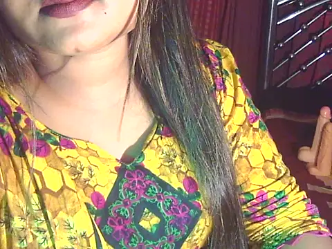 Nusrat Faria online show from May 2026 06:13:02 PM