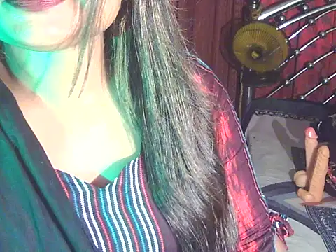 Nusrat Faria online show from May 2026 12:05:01 AM