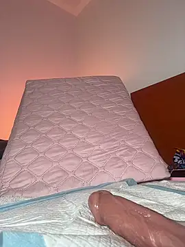 kloe  t18 online show from June 2026 05:39:02 PM