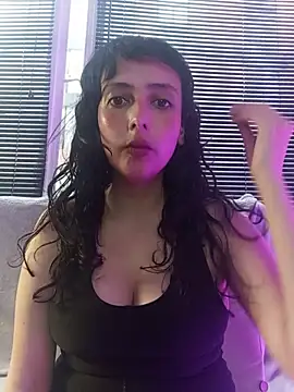 Eva Err online show from May 2026 10:17:01 PM