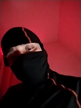 Snapshot of BoxedDitty chatting on February 2026 06:10:01 AM BoxedDitty online show from February 2026 06:10:01 AM