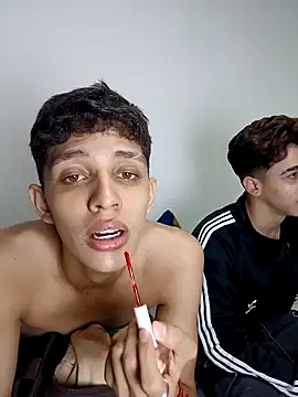 Jeunes Grossieres online show from February 2026 03:00:02 AM