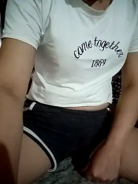 Momo-biki online show from June 2026 12:46:01 AM