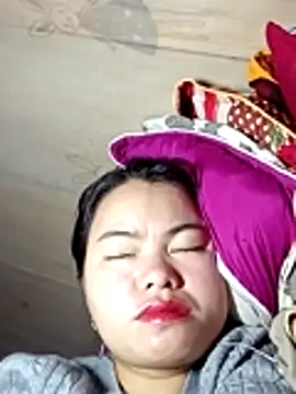 emlylyxinh online show from February 2026 01:54:02 AM