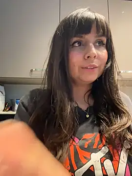 lovelyjinny online show from March 2026 03:05:02 PM