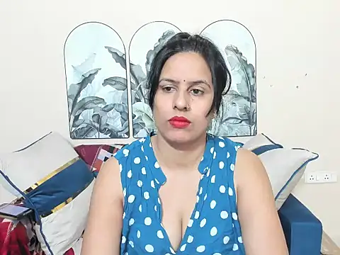 Snapshot of sara_conorr chatting on April 2026 05:06:01 AM sara conorr online show from April 2026 05:06:01 AM