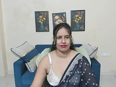 sara conorr online show from July 2026 04:38:01 AM