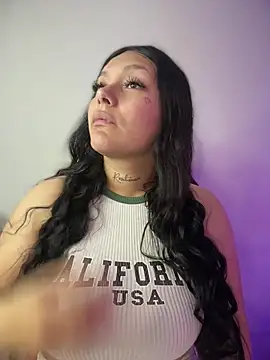 Miia  Taylor online show from February 2026 01:59:02 AM