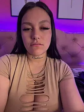 Miia  Taylor online show from June 2026 03:11:01 AM