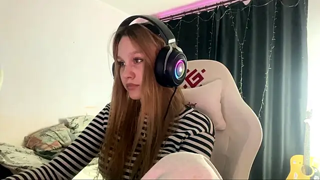 axin burnell online show from May 2026 05:29:02 PM