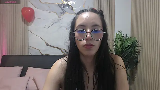 Athenaa tay online show from March 2026 07:54:02 PM