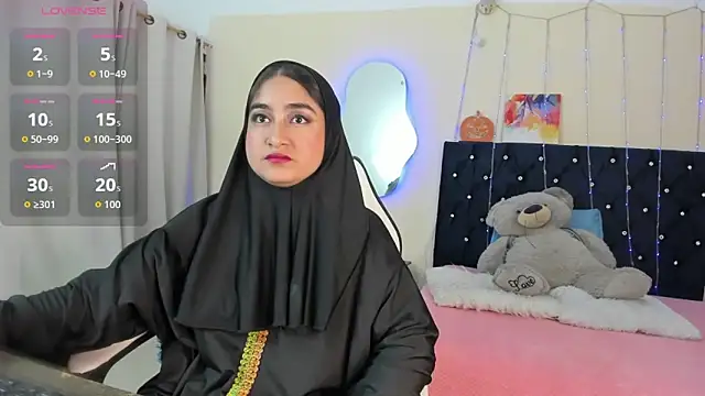 SamiraAwada online show from May 2026 07:11:02 PM