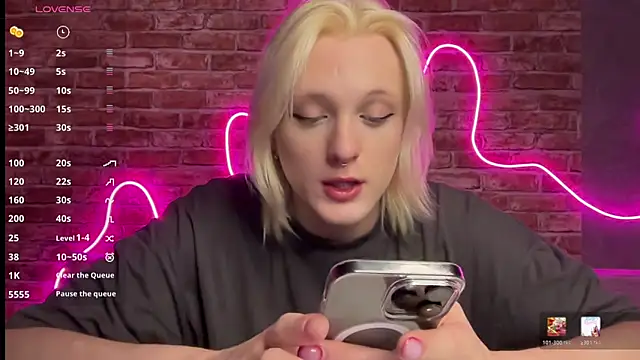 amiraMsk online show from February 2026 01:49:02 PM