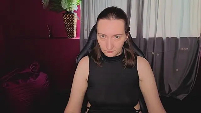 SelestiaSnata online show from June 2026 01:19:01 AM