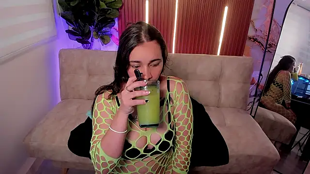 Cataleya Maya  online show from February 2026 02:32:02 PM