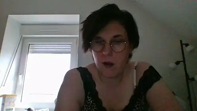 OIseauNoir88 online show from March 2026 08:51:02 AM