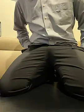 yuuuuusuke00 online show from March 2026 01:33:01 AM